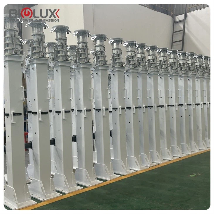 Hot Dip Galvanized 6.6m Telescopic Mast With Manual Winch For Surveillance Purposes best