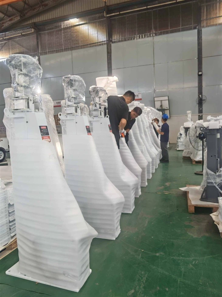 7m Manual 9m Electric Telescopic Mast suppliers